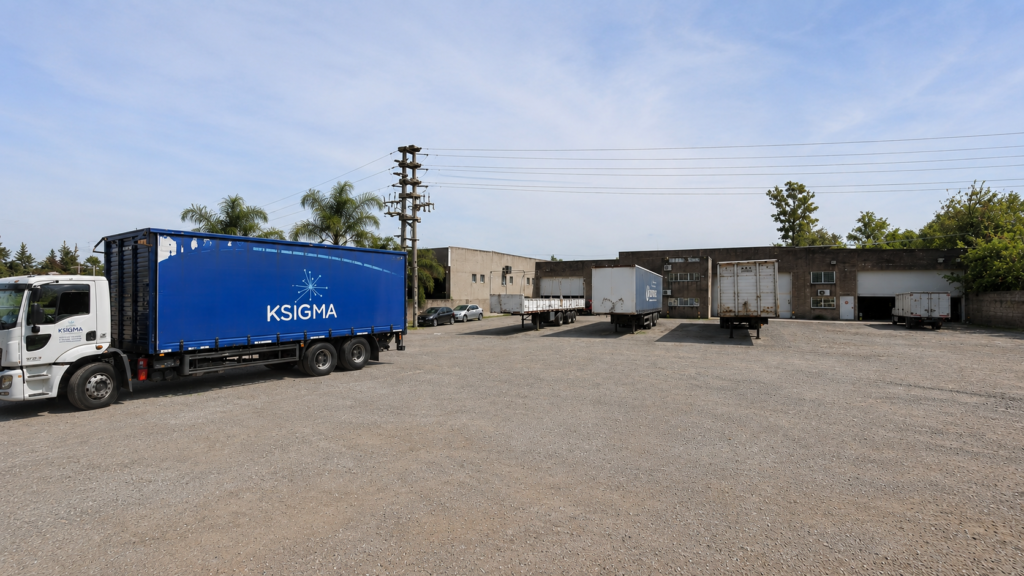Deltacar S.A.  Meat warehouse Location